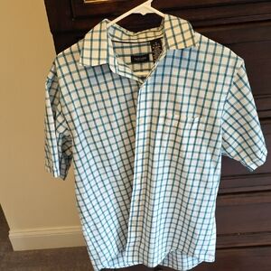 Van Heusen White and Blue Windowpane Short-Sleeve Button-Down Shirt